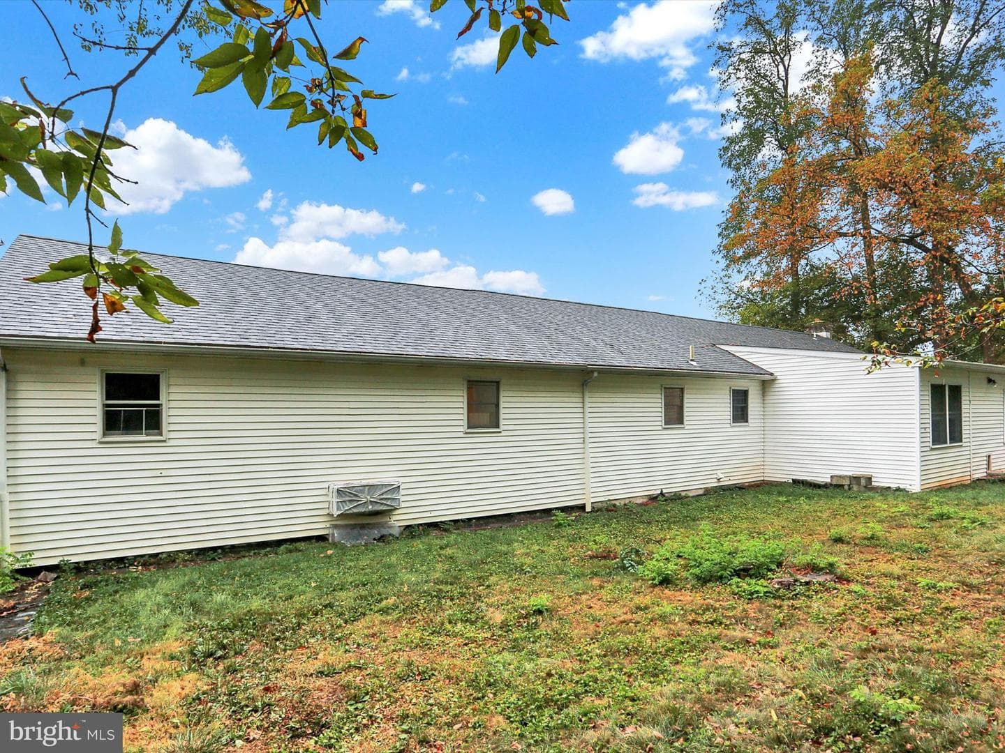 317 Hillcrest Drive photo 38