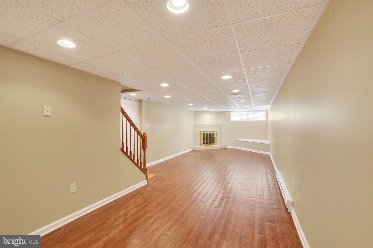 2154 Derry Road photo 18