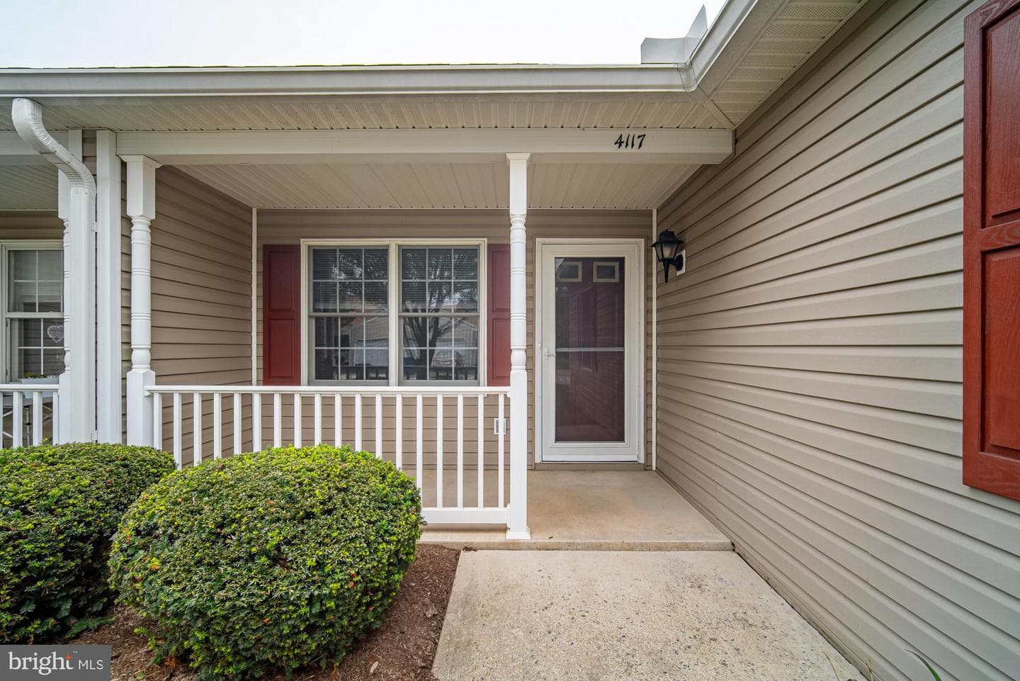 4117 Woodspring Lane photo 2