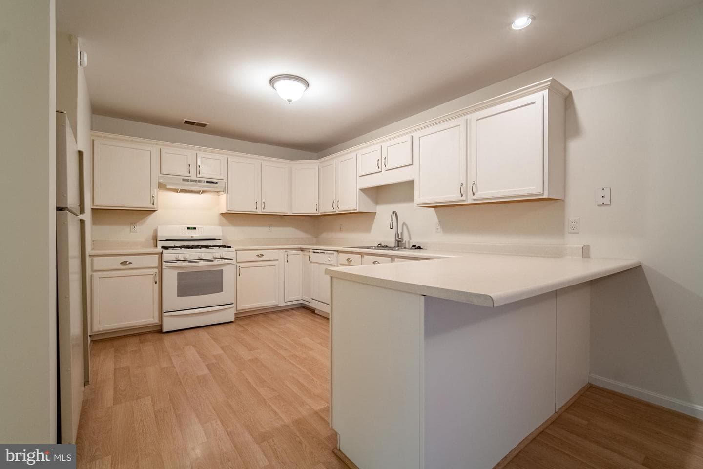 4117 Woodspring Lane photo 8