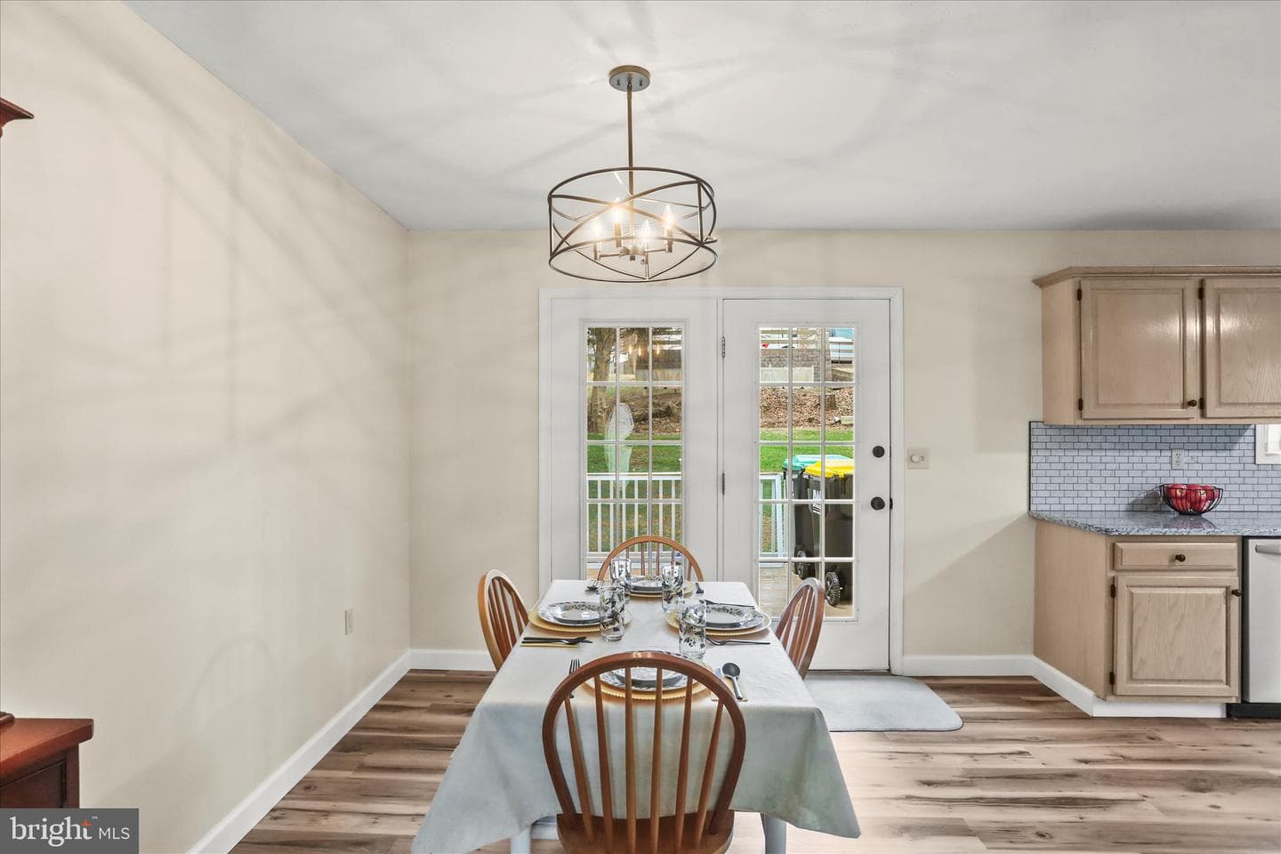 8 Magnolia Lane photo 10