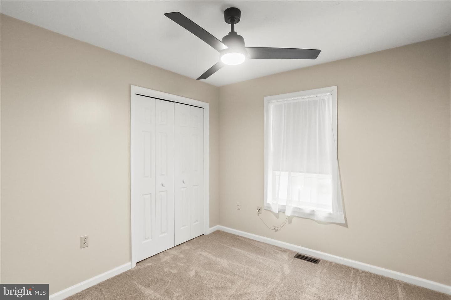 8 Magnolia Lane photo 23