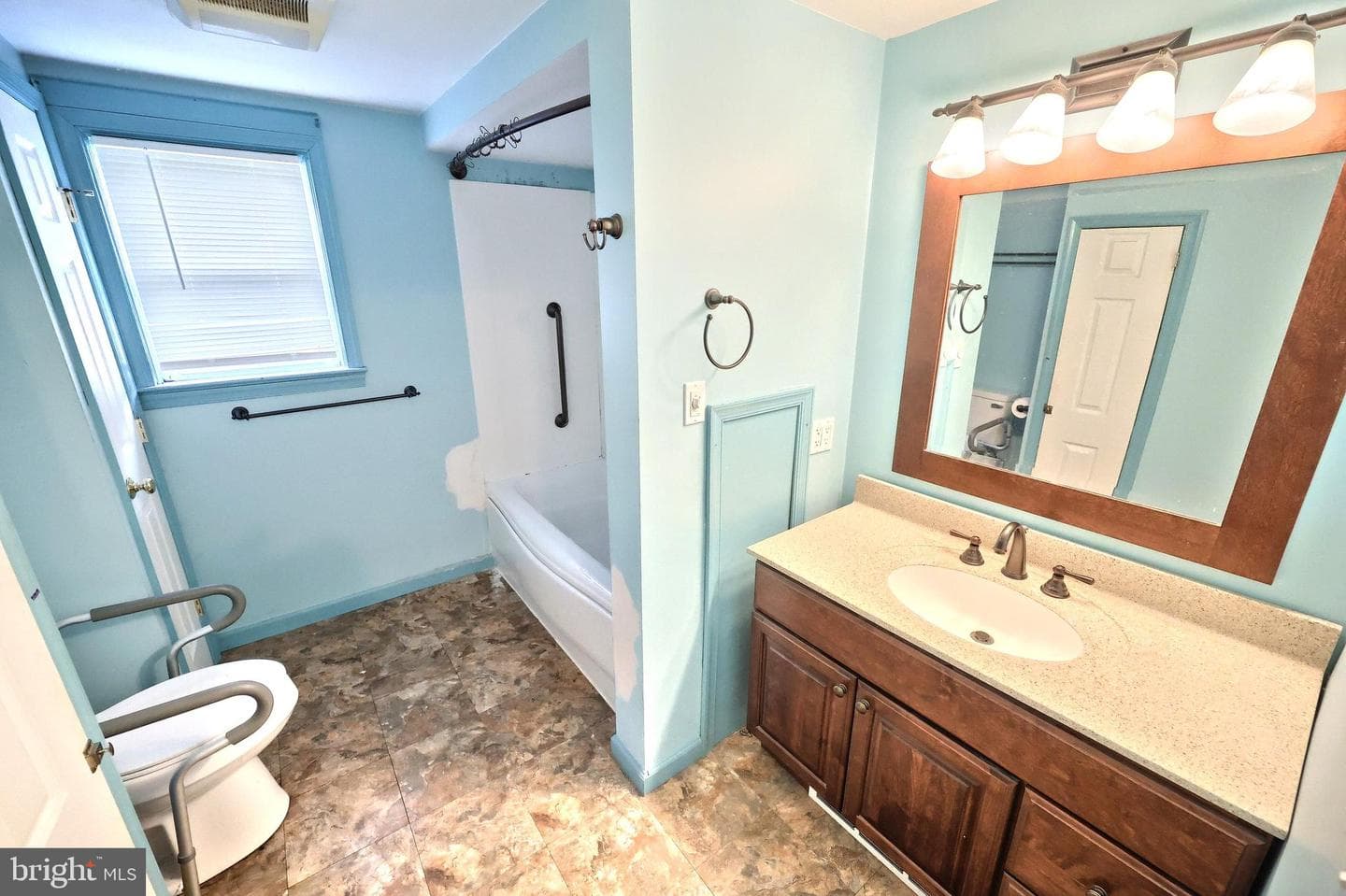 2981 Sunset Drive photo 25