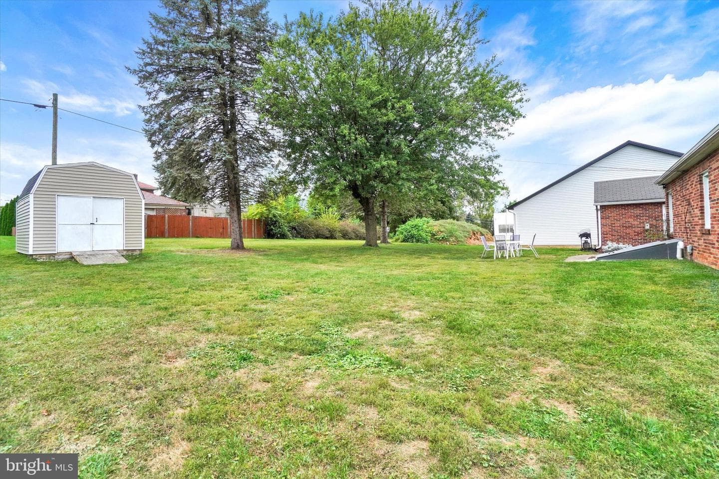 738 Wise Avenue photo 26