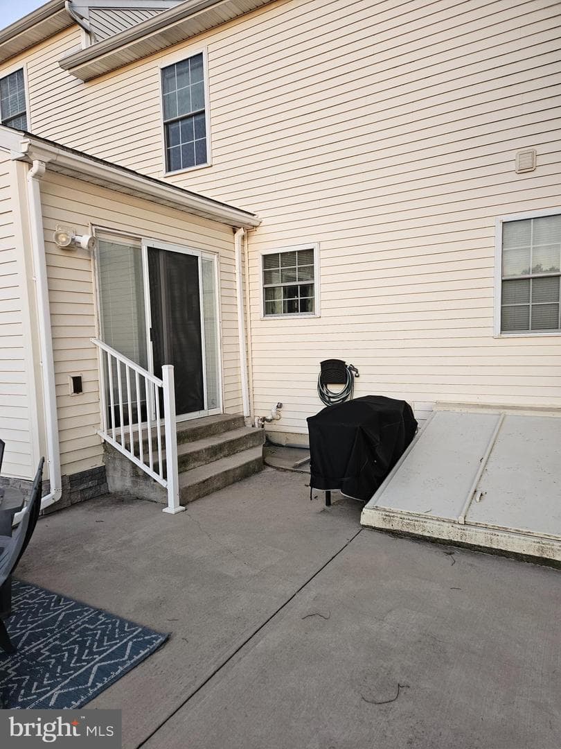 705 Danbury Drive photo 22