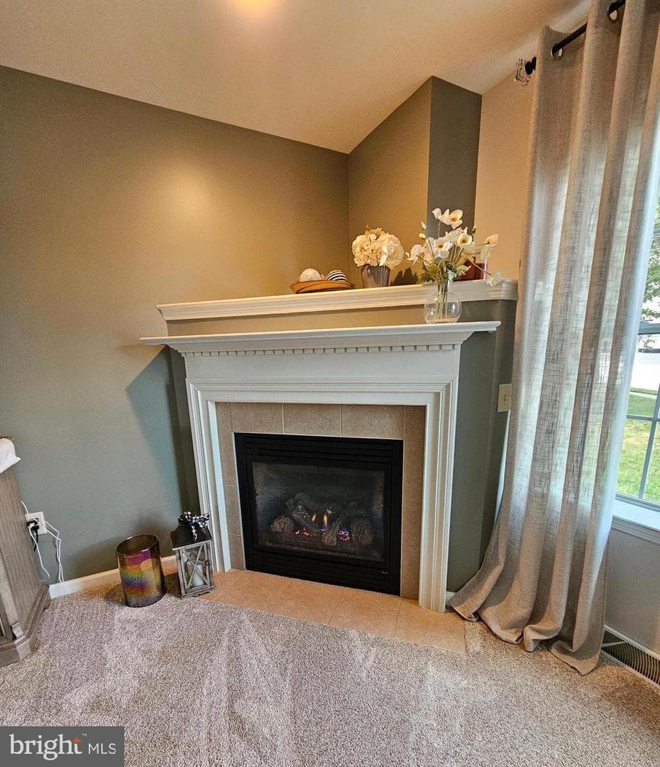705 Danbury Drive photo 7