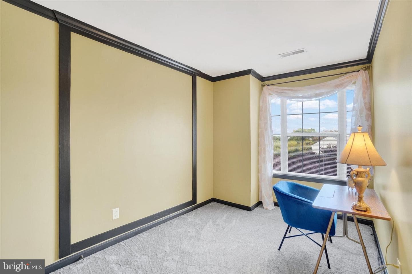 396 Bruaw Drive photo 19