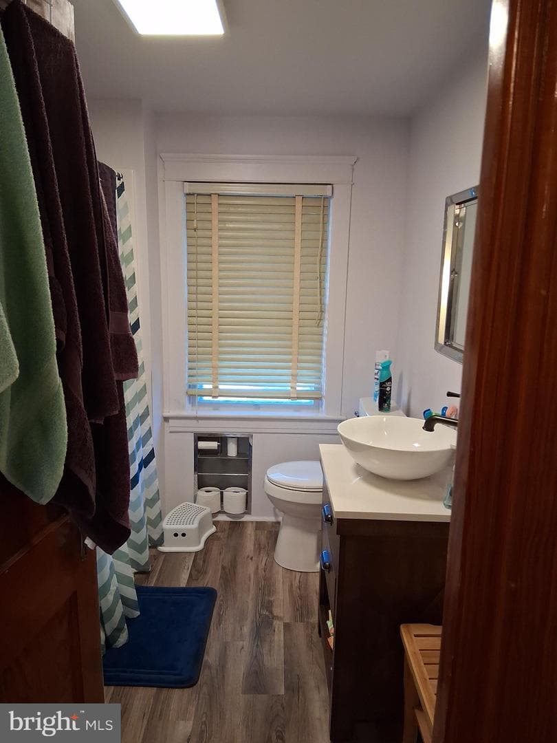 755 Broadway photo 24