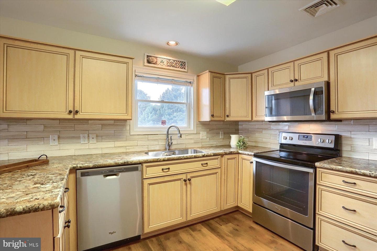 2578 Shagbark Court photo 12