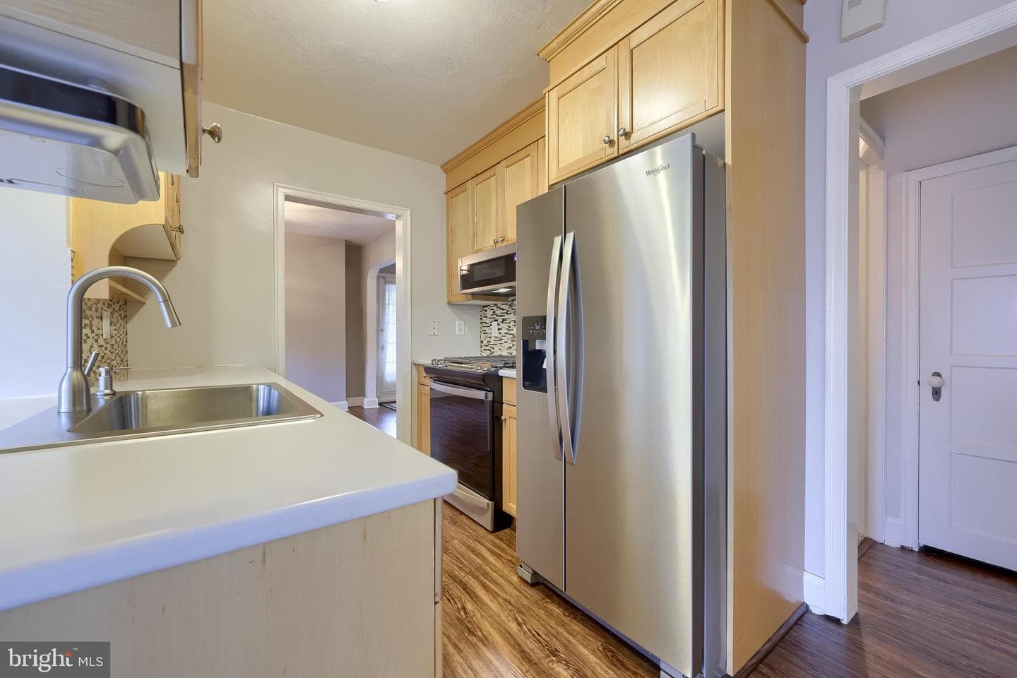 3205 Eastern Boulevard photo 18