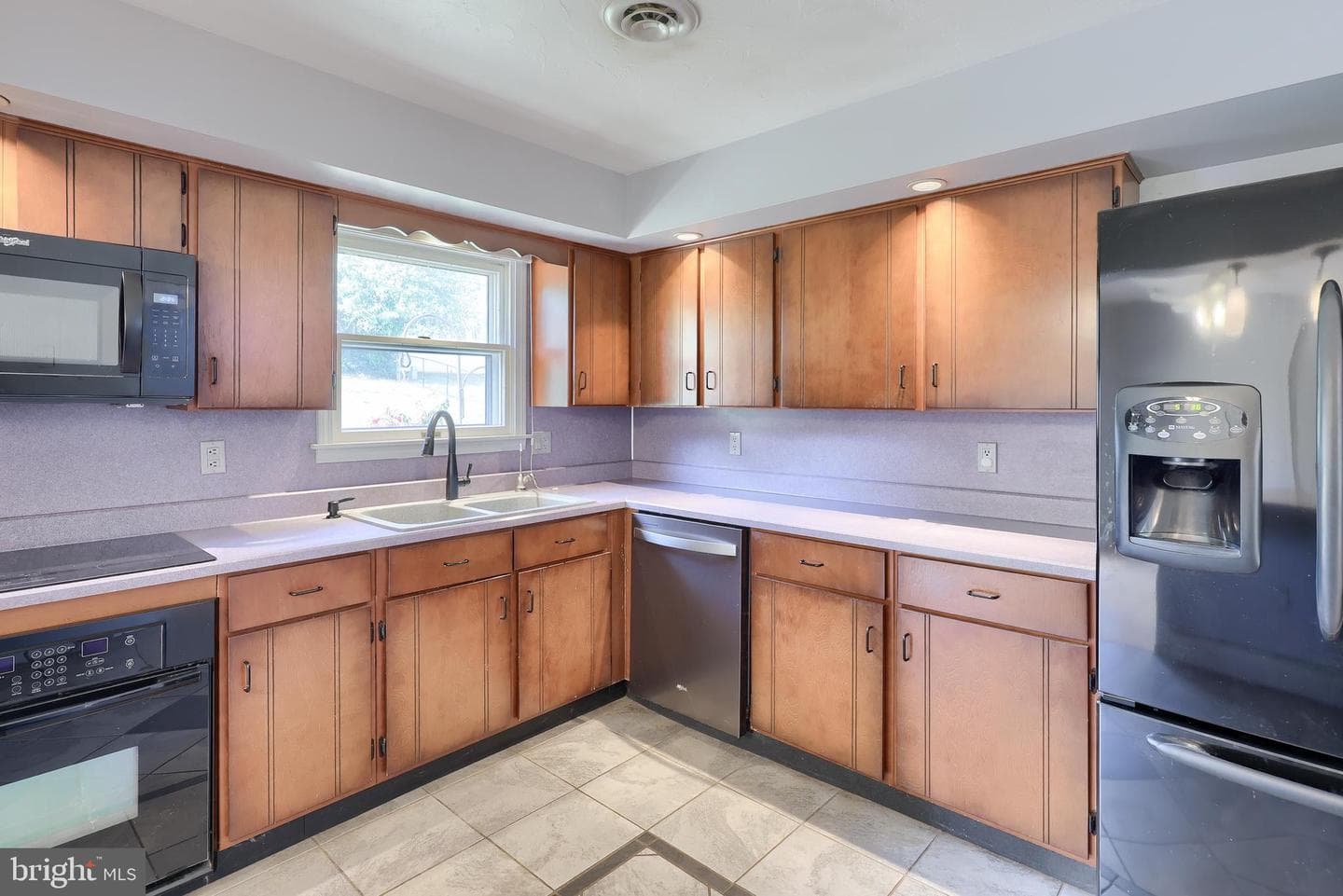 2761 Danielle Drive photo 6