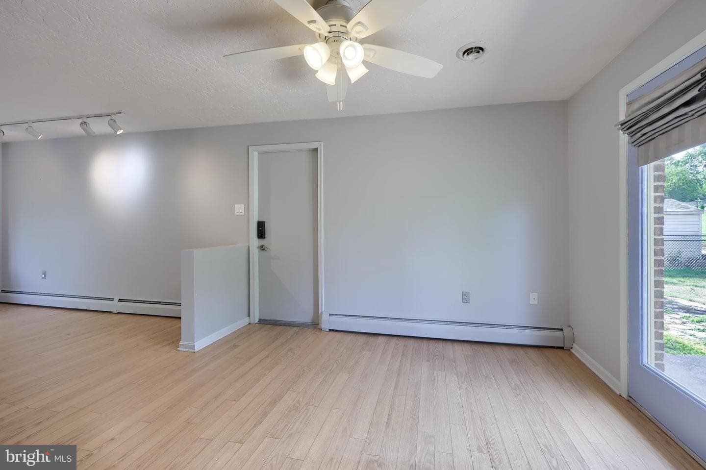 2761 Danielle Drive photo 9