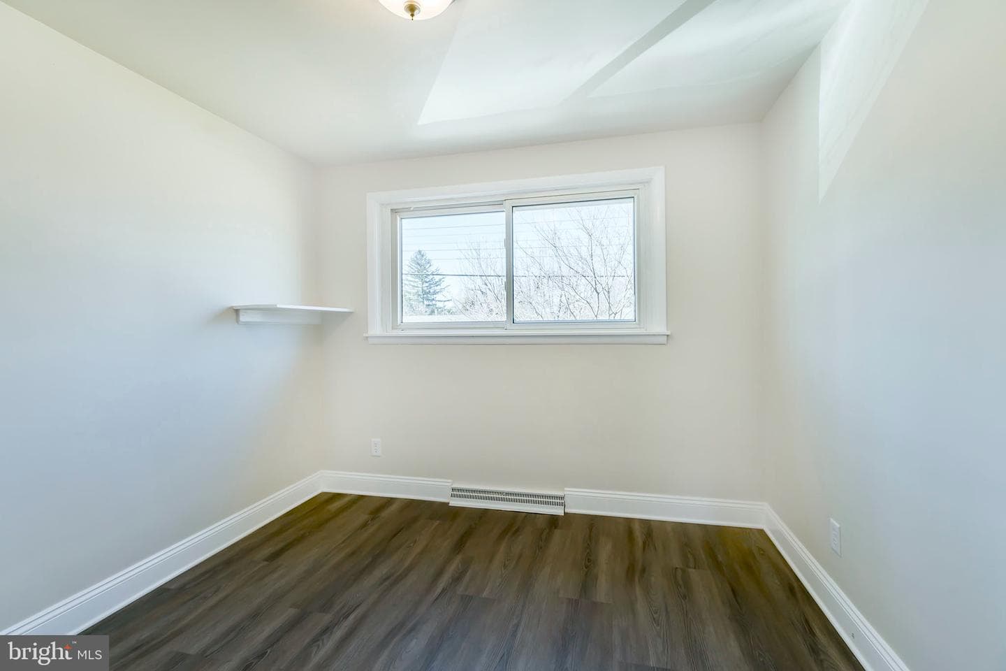 771 Haines Road photo 21