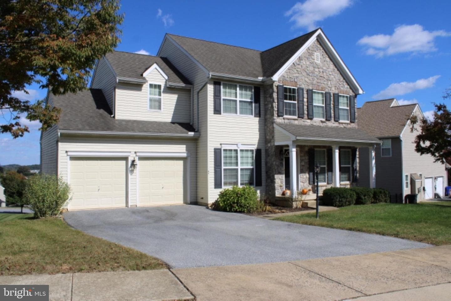 41 Logan Drive photo 2
