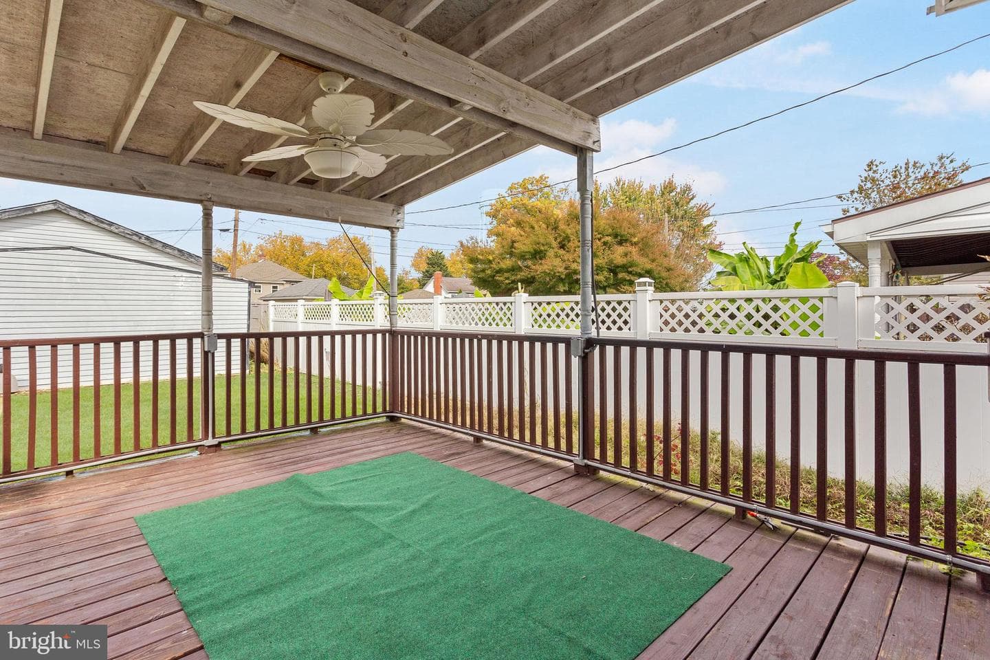324 E Pleasant Street photo 13