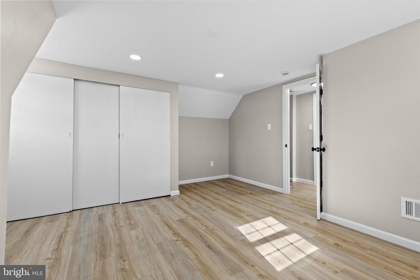 3738 Stuart Drive photo 24