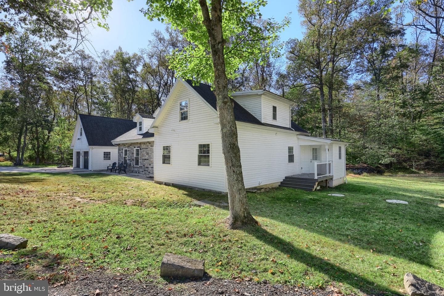 755 River Road photo 15