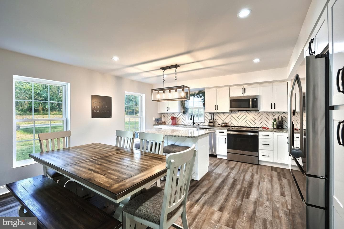 755 River Road photo 24