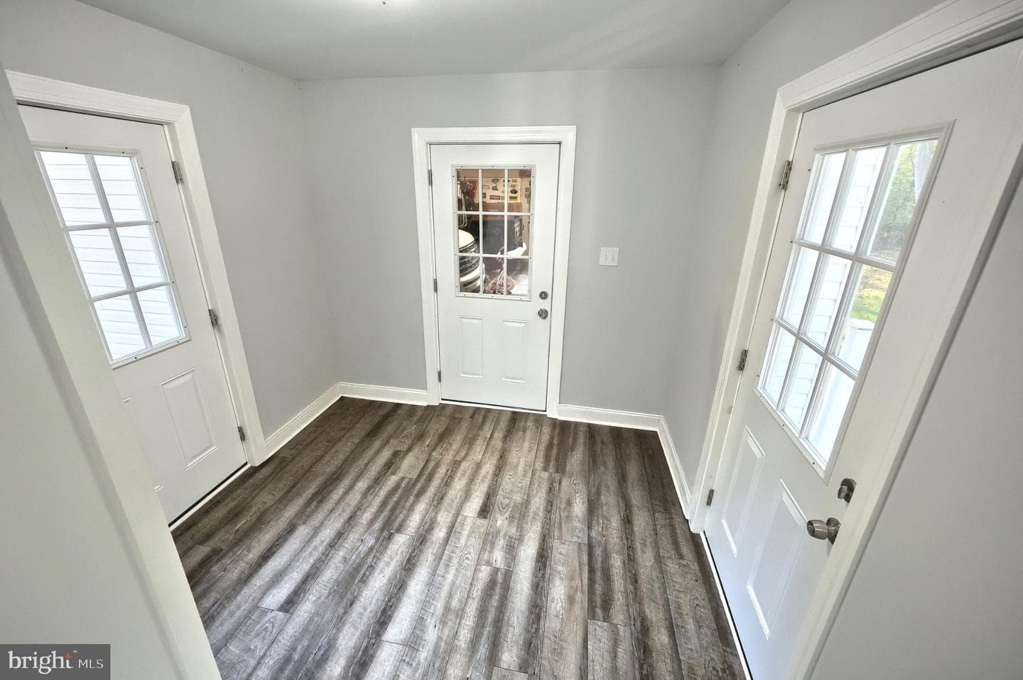 755 River Road photo 35