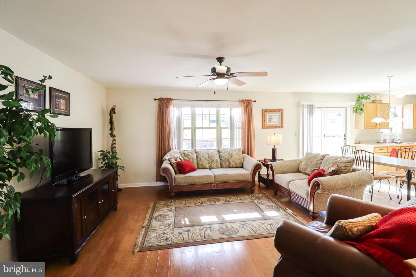8 Parkview Drive photo 10