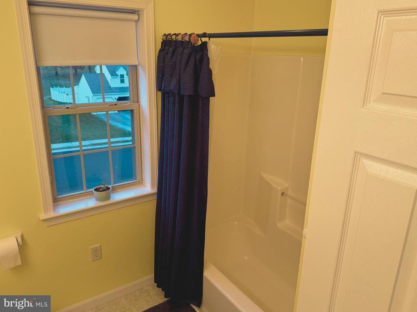 8 Parkview Drive photo 35