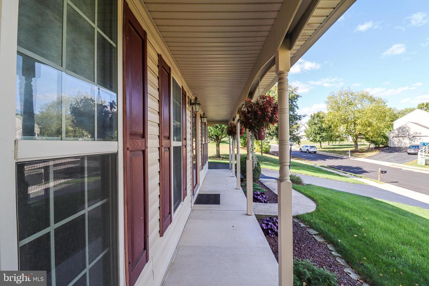 8 Parkview Drive photo 4