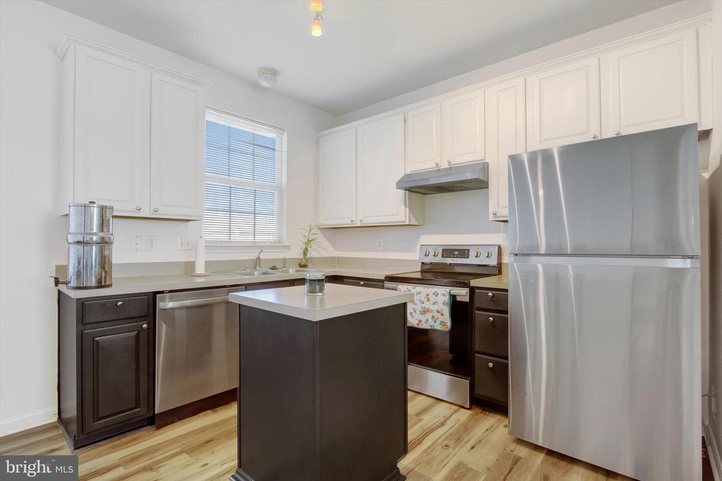 3816 Armory Lane #3816 photo 12