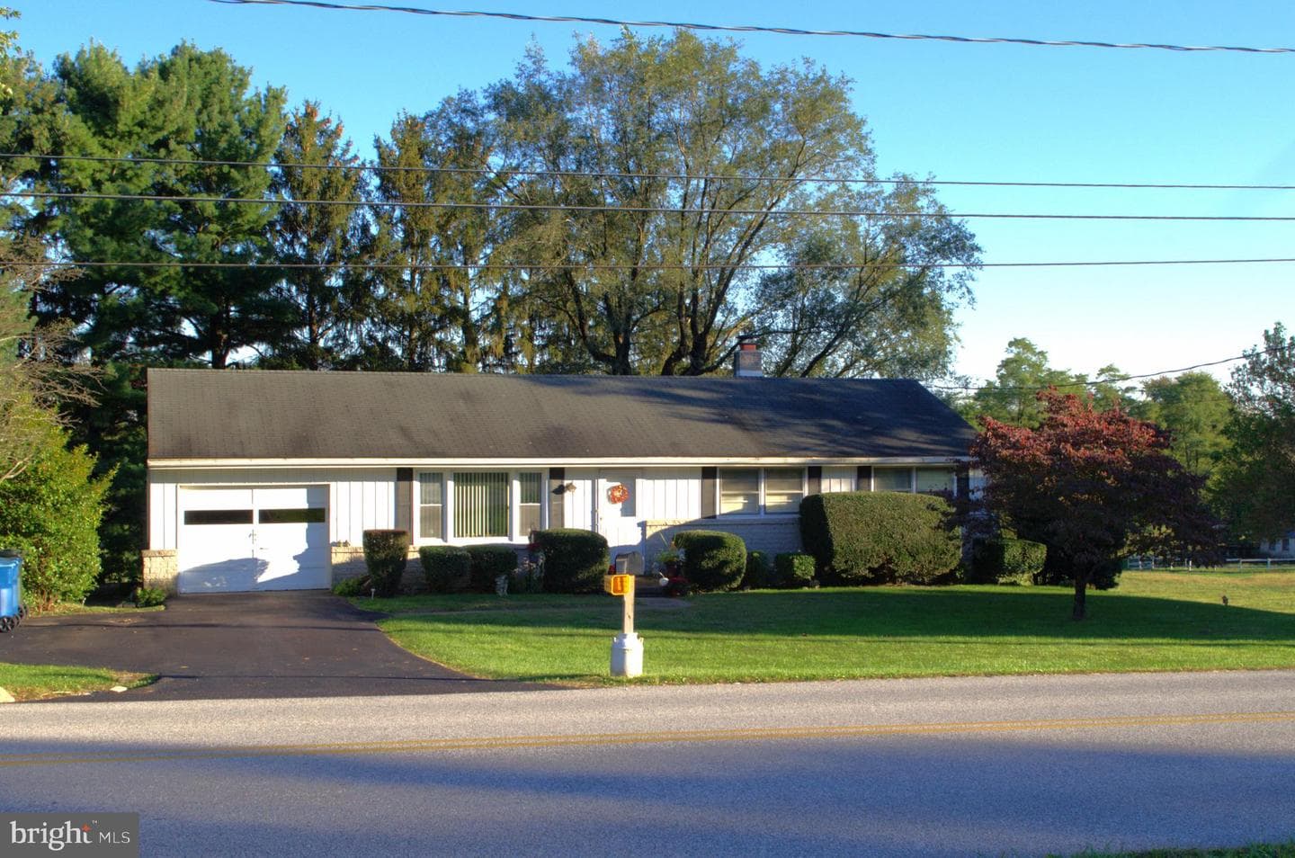 880 Springvale Road photo 33