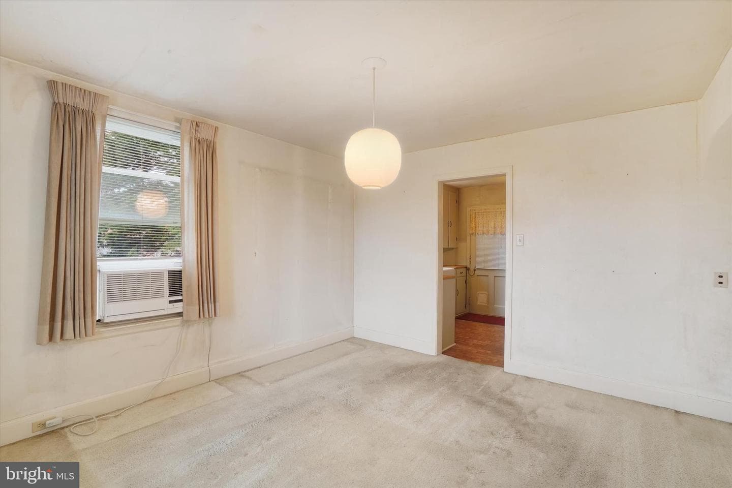 1351 Greenhill Road photo 7