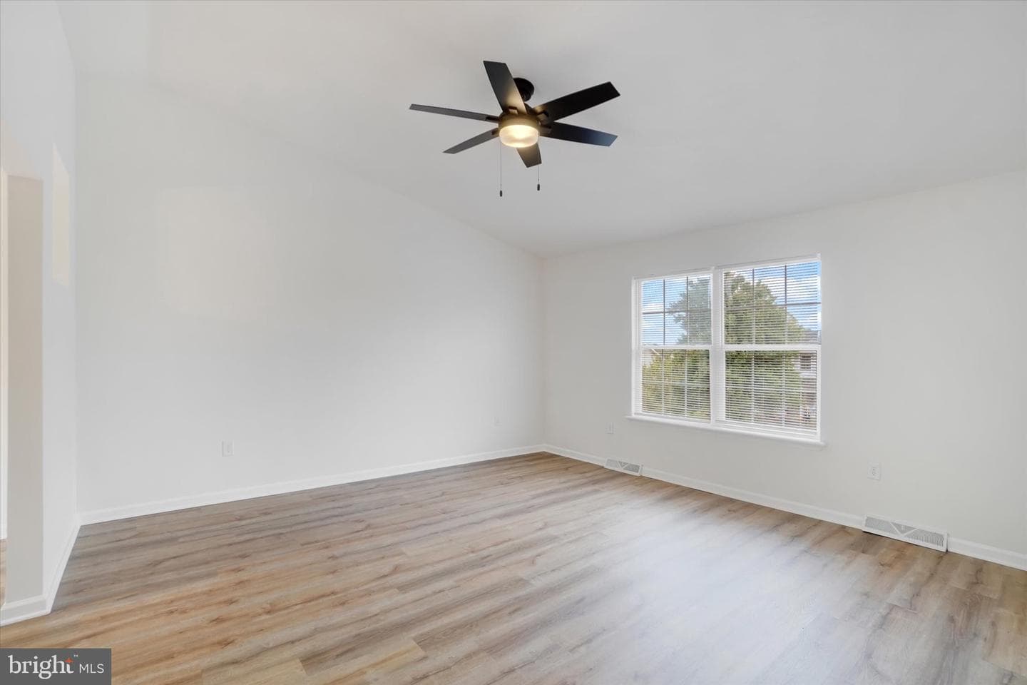 2954 Village Square Drive photo 3