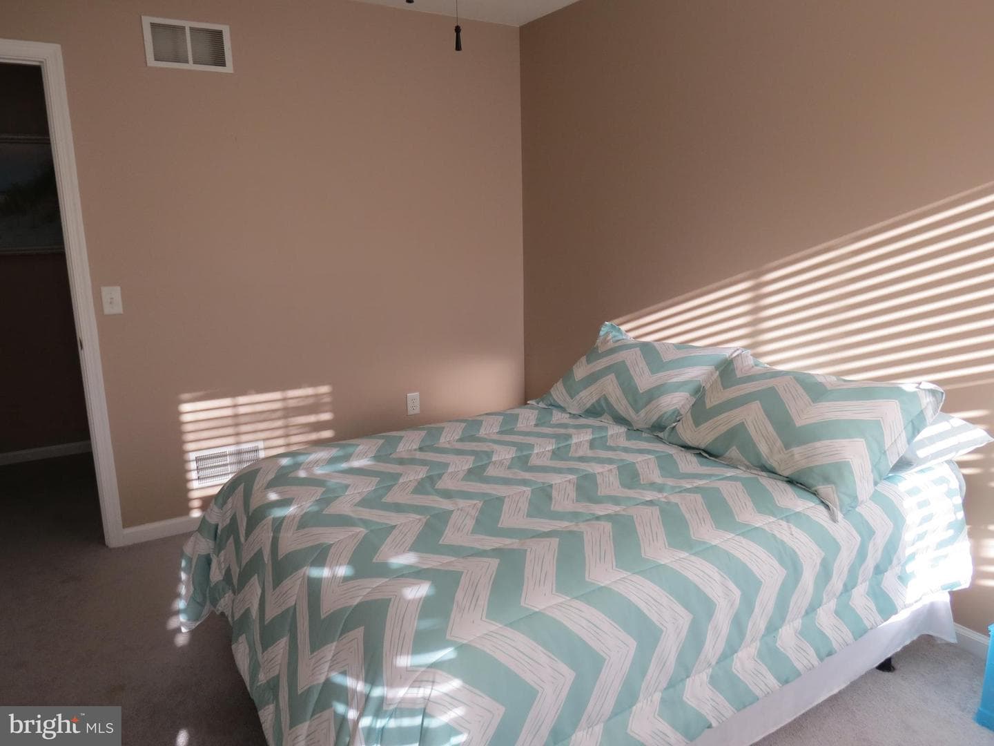 15 Crestview Court photo 53