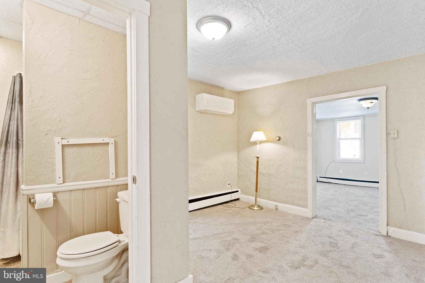 233 S Baltimore Street photo 15