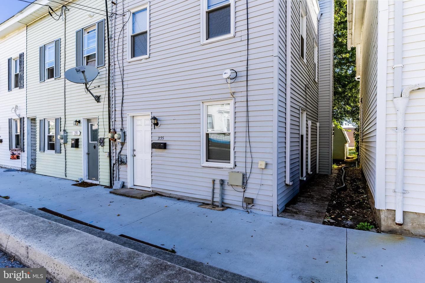 233 S Baltimore Street photo 2