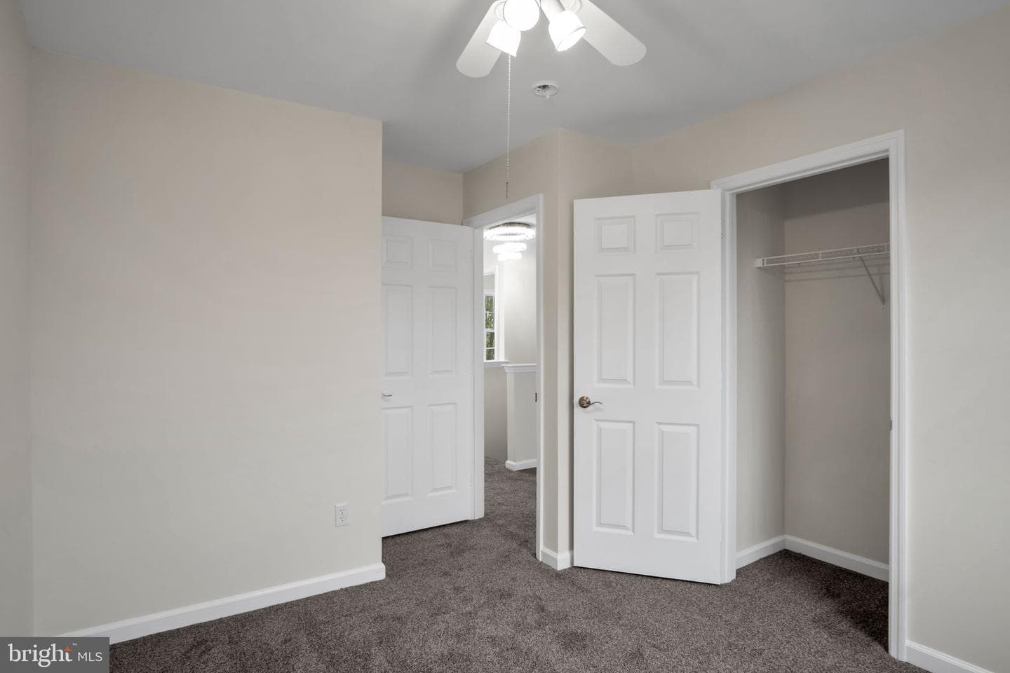 3960 Sheppard Drive photo 13