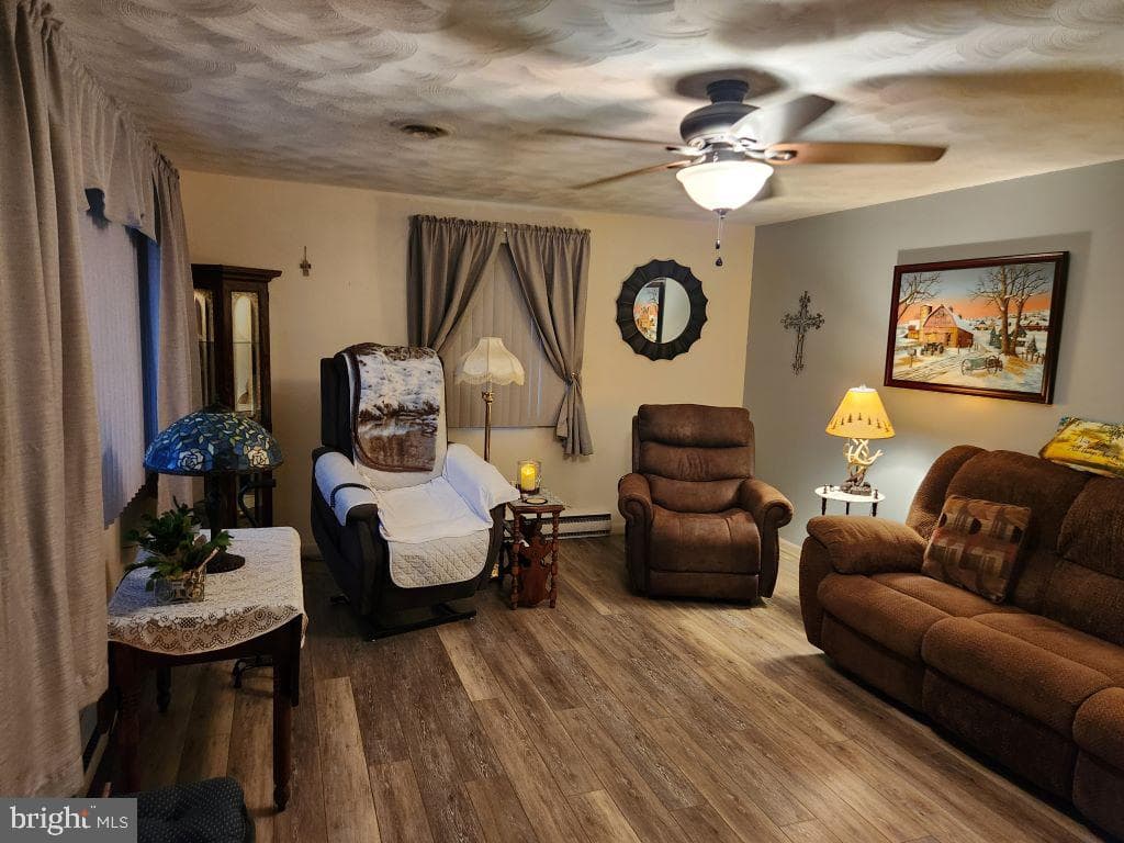 6 Lakeview Drive photo 4