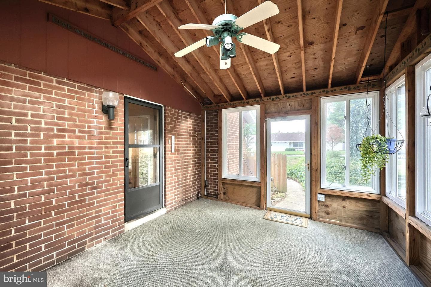 1311 Ruxton Road photo 24