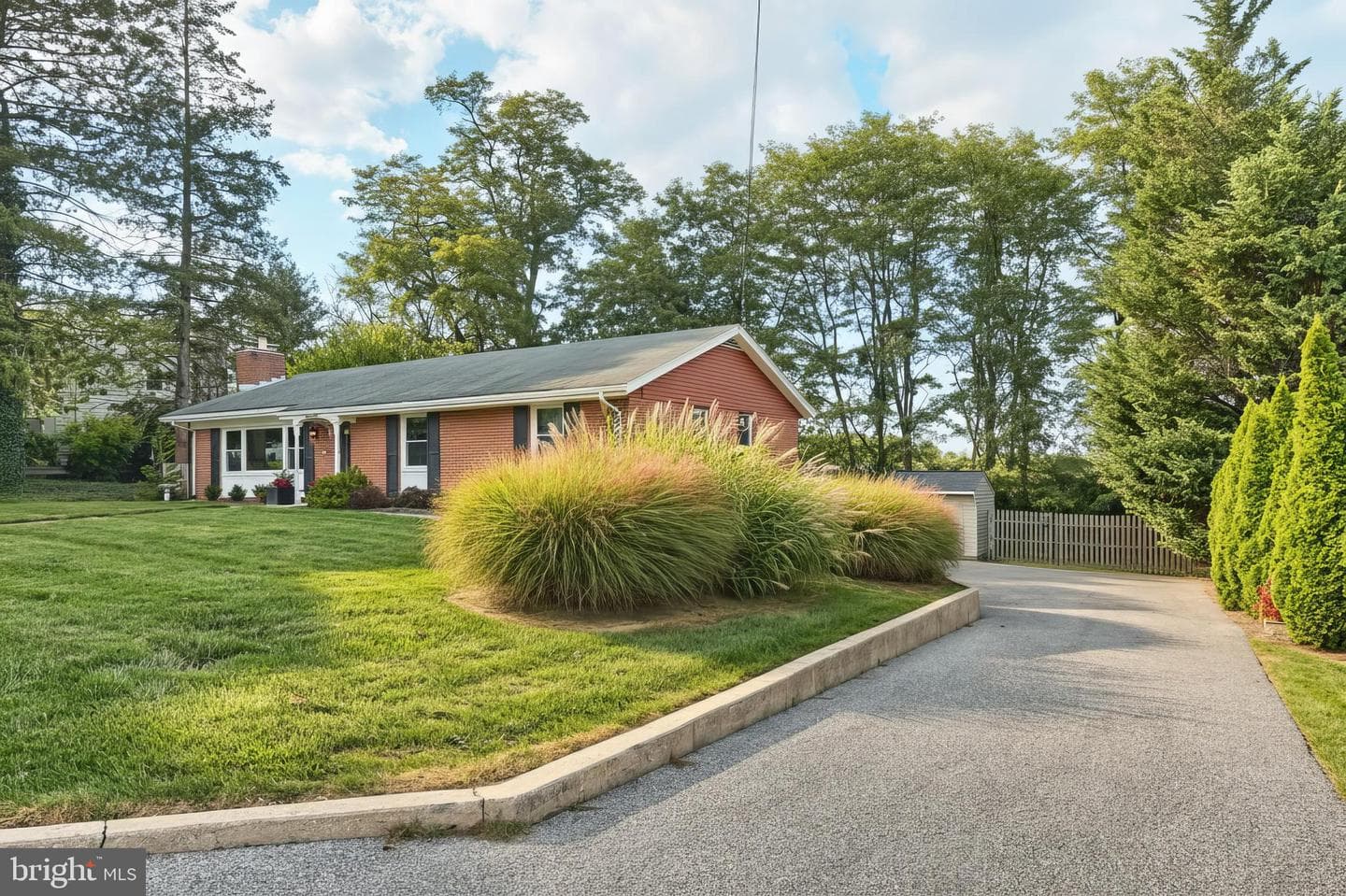 1311 Ruxton Road photo 3