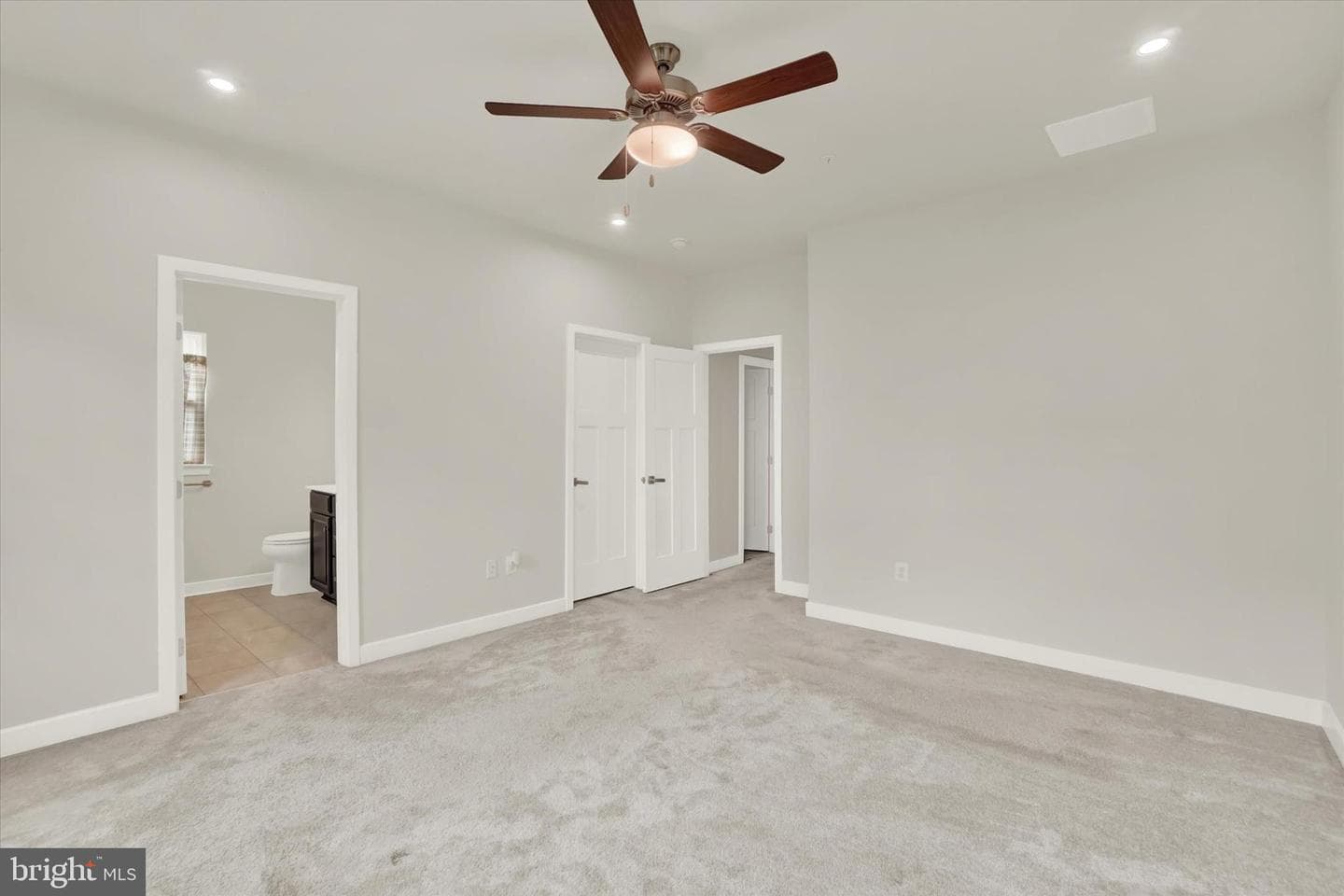 1028 Rosecroft Lane photo 19