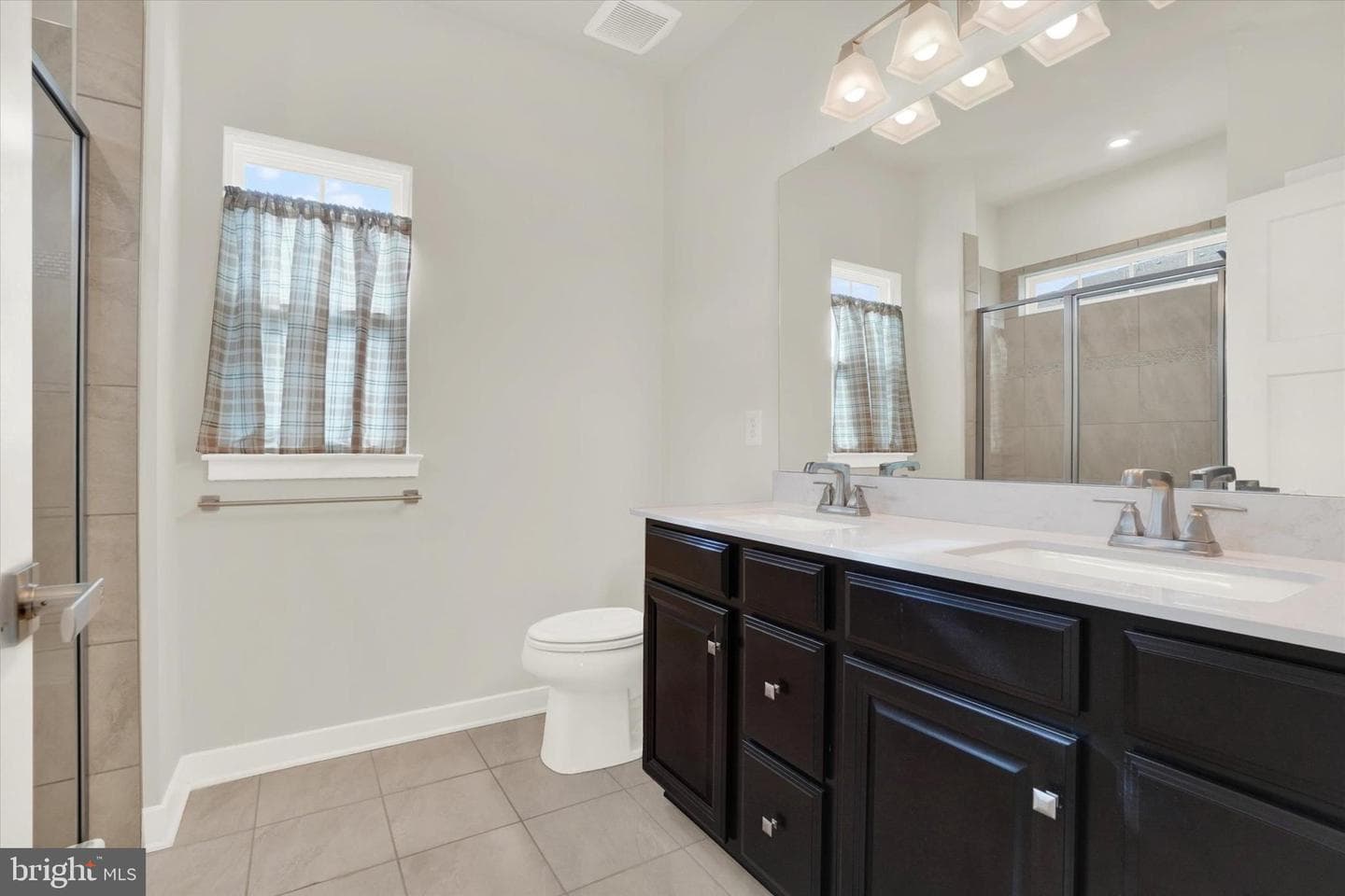 1028 Rosecroft Lane photo 20