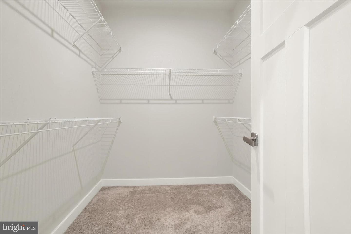 1028 Rosecroft Lane photo 22