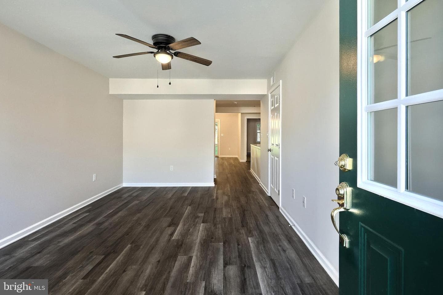 418 Springbrook Court photo 5