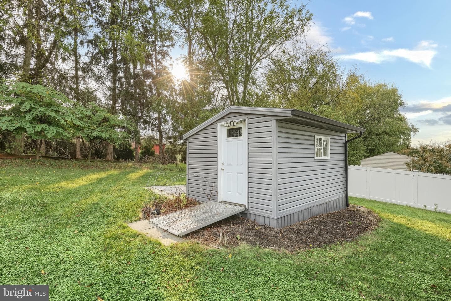 2816 Glen Hollow Drive photo 17