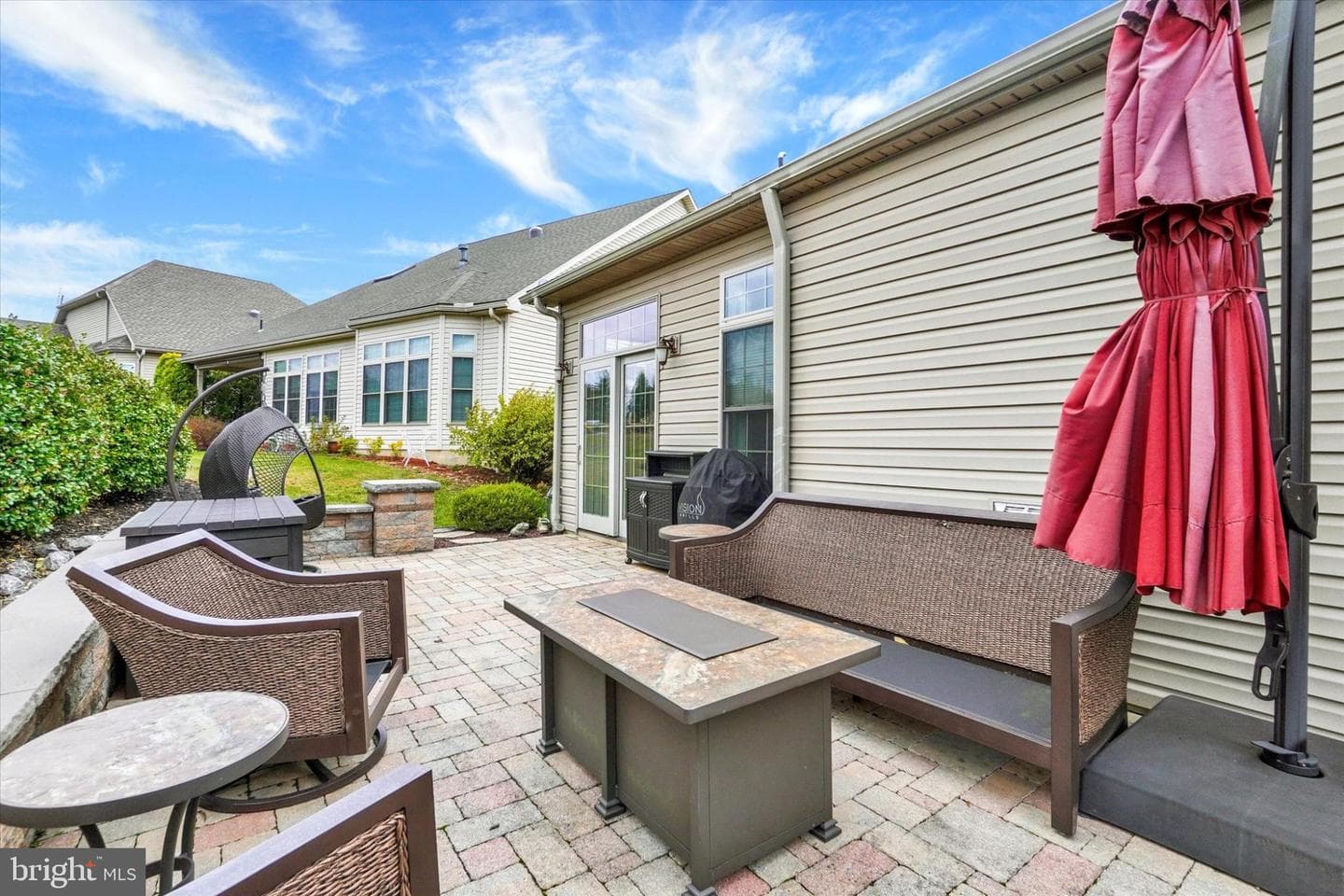 10 Azalea Drive photo 34