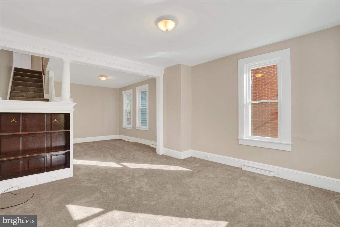 124 W Main Street photo 2