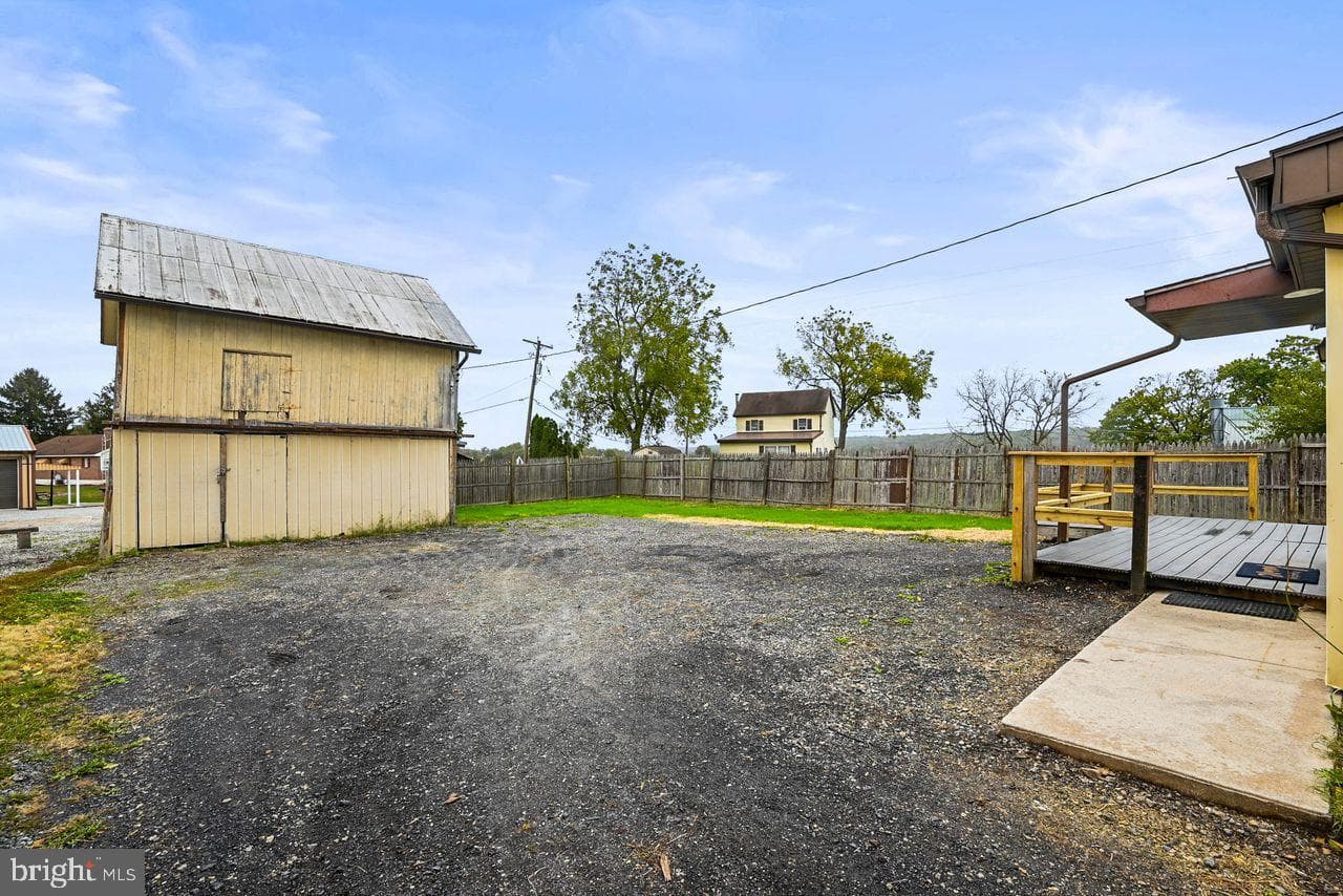 22 Bentz Mill Road photo 23