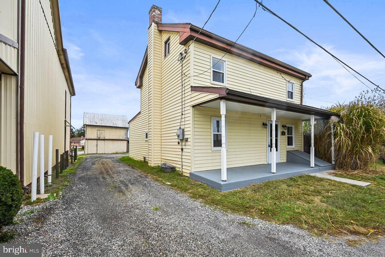 22 Bentz Mill Road photo 4