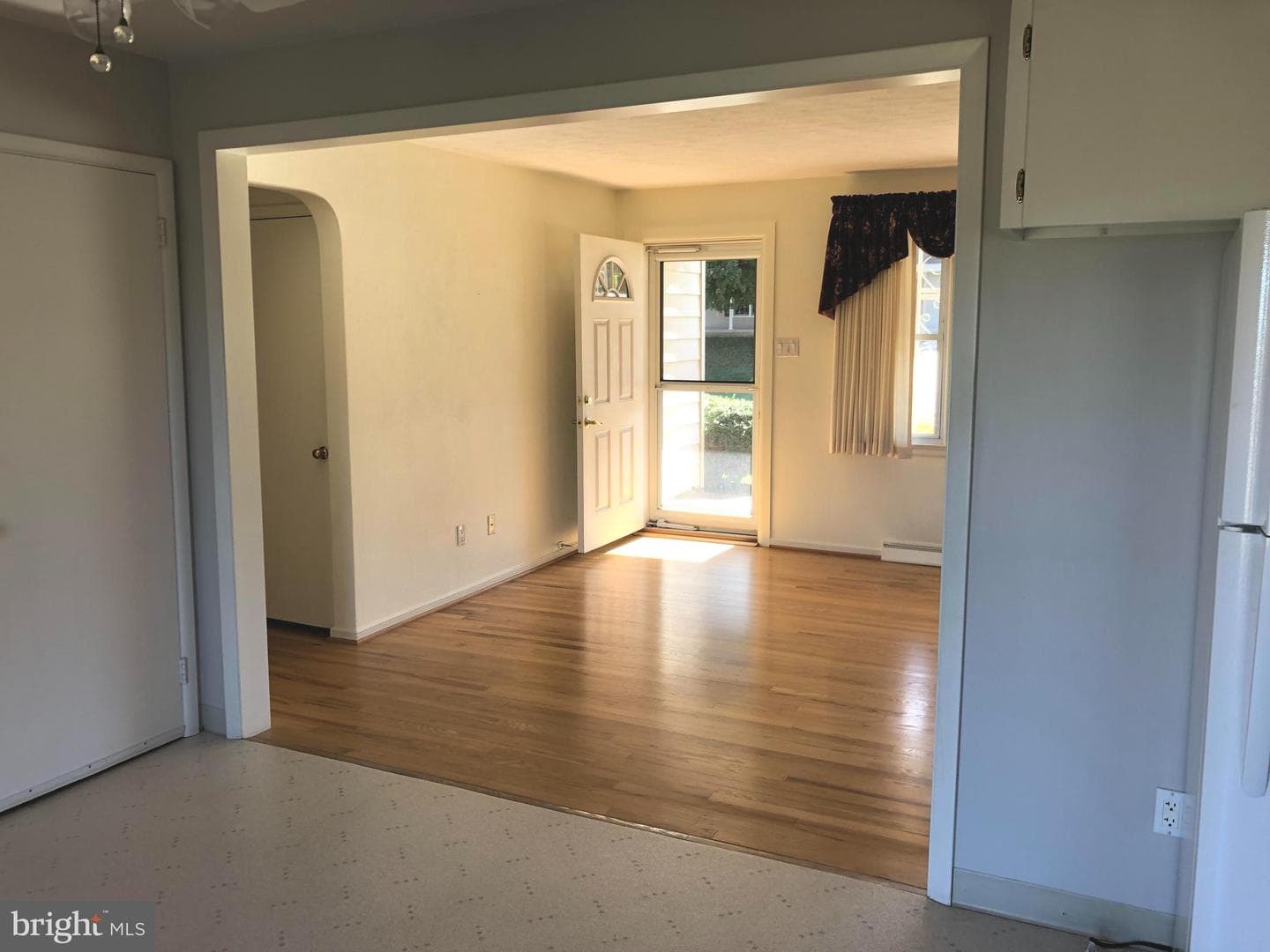 59 E Crestlyn photo 6