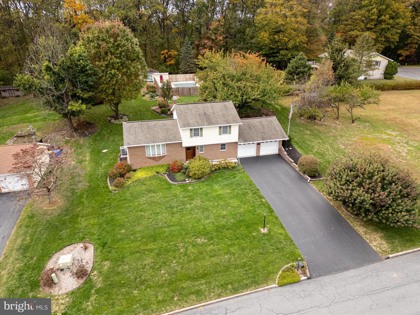 481 San Remo Place photo 4