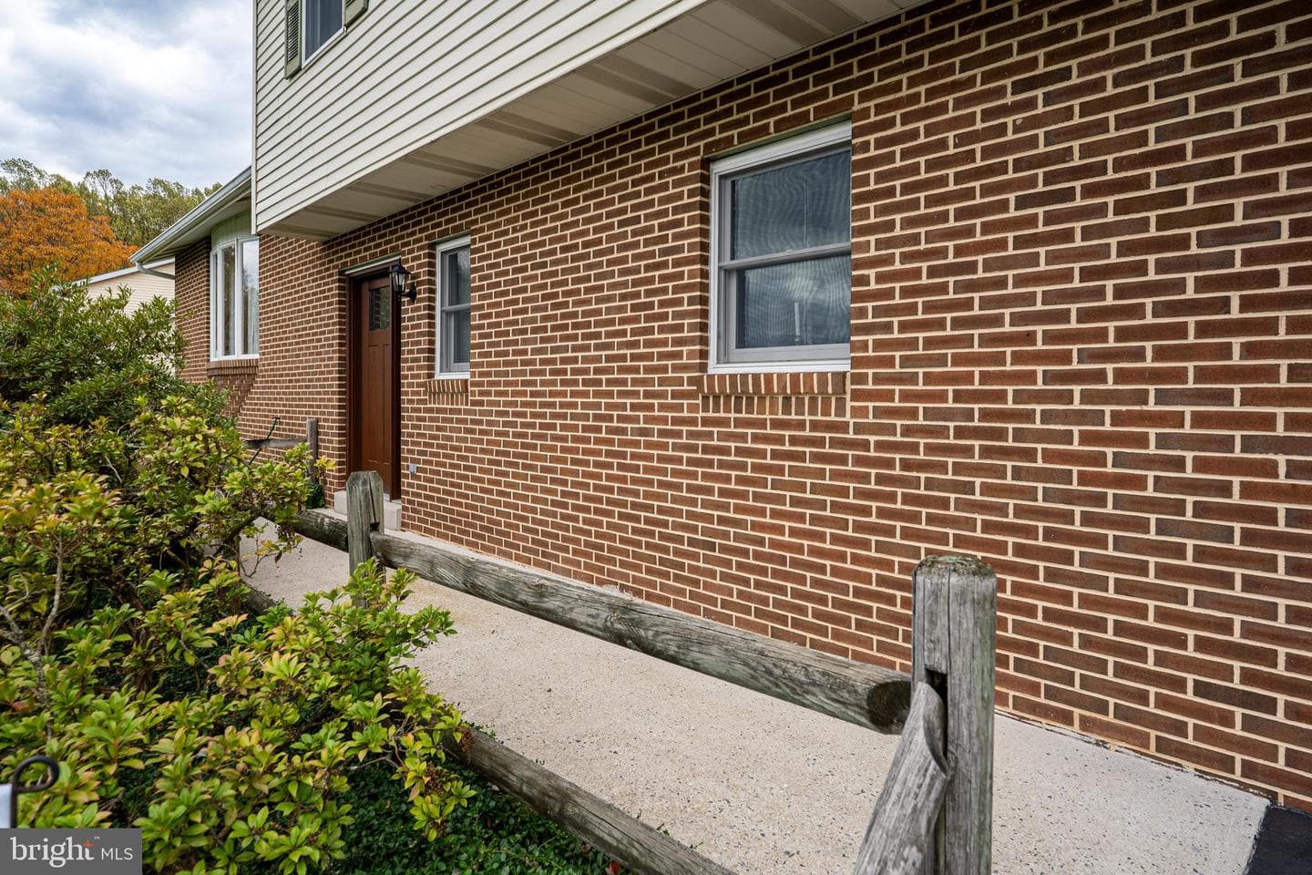 481 San Remo Place photo 6
