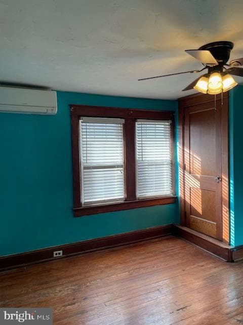 46 N Clinton Street photo 21